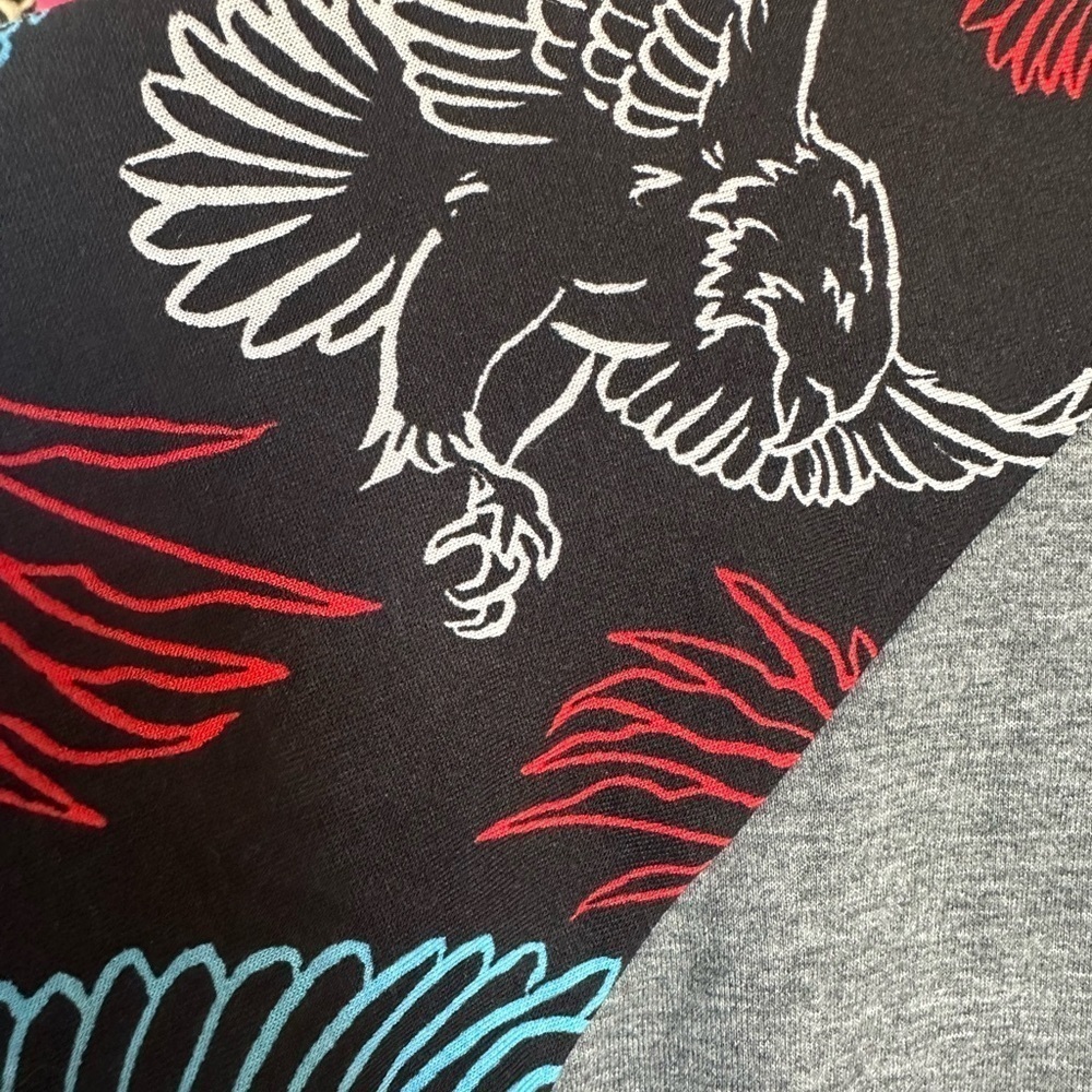 LulaRoe Randy Reglan Tee Size: XS - Picture 3 of 5